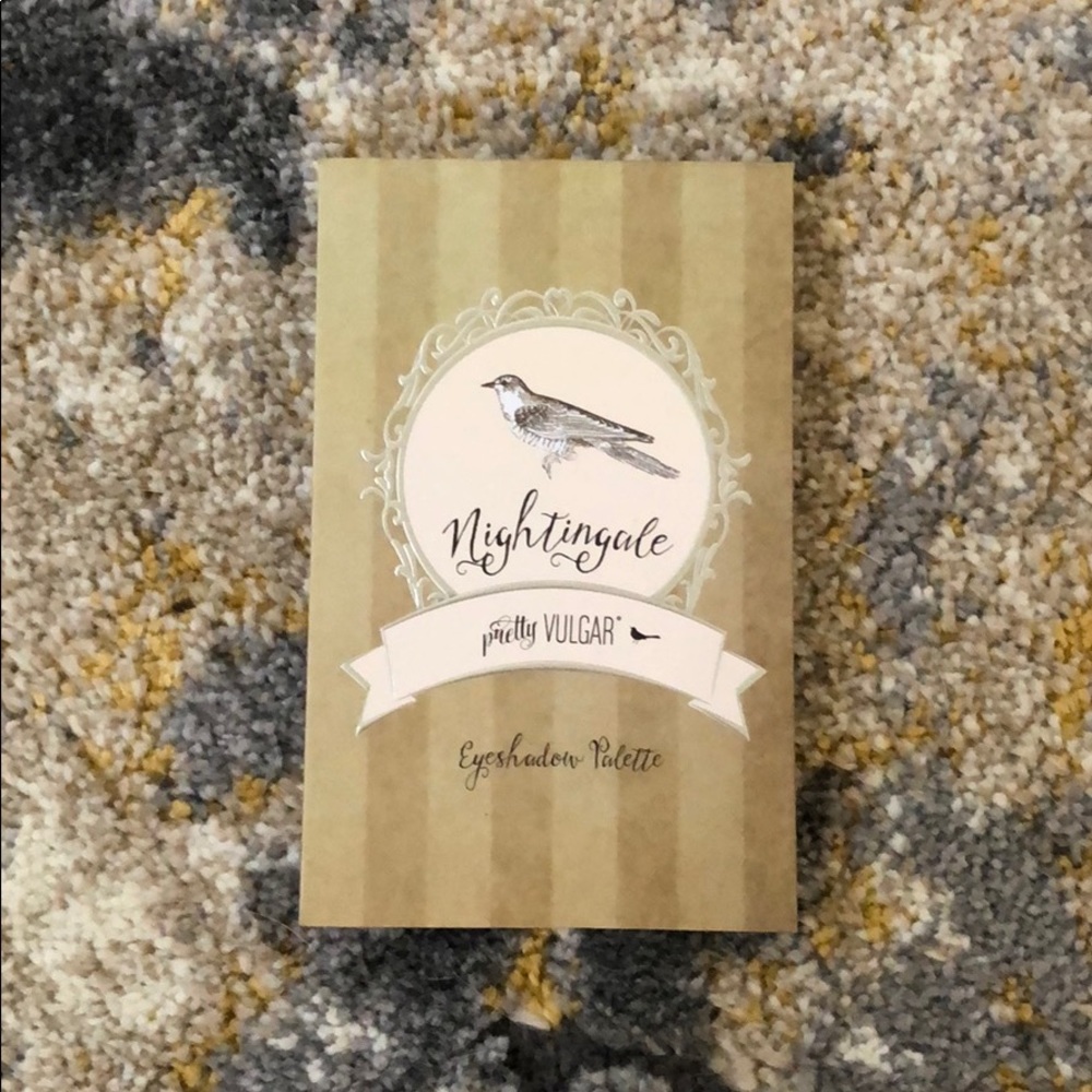 Pretty Vulgar Eyeshadow Pallet - Nightingale